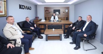 Büyükakın, iş insanları ile buluştu