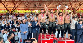 GÖLCÜK BELEDİYESPOR ÖNER BAŞPEHLİVANLIĞA BİR ADIM DAHA YAKLAŞTI