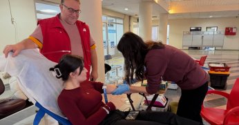 Kan Stoklarına Gölcük Belediyesi’nden Güçlü Destek