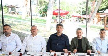 Kartepe’de Hizmetler Muhtarlarla Masaya Yatırıldı