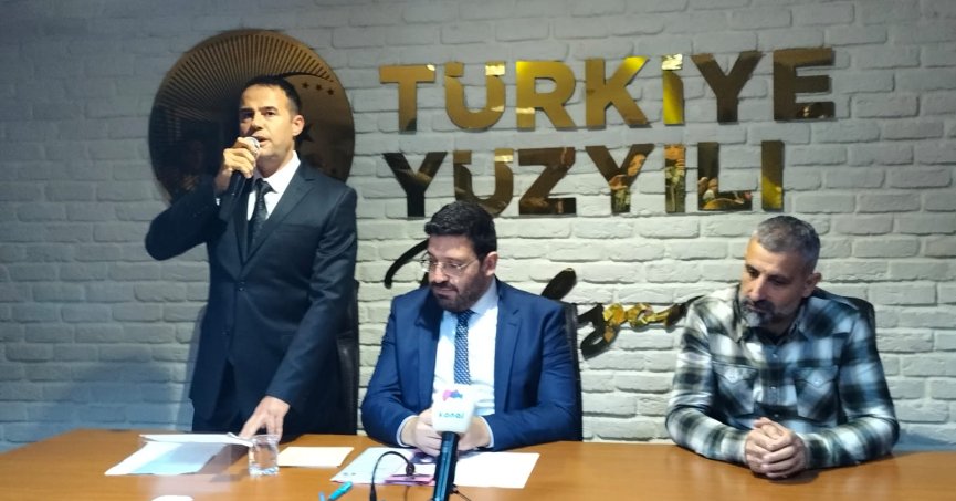 KARTEPE’DE  MURAT YILDIZ ADAY ADAYLIĞINI AÇIKLADI