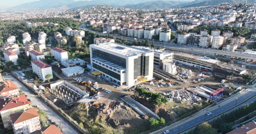 GÖLCÜK YENİ DEVLET HASTANESİ OCAK 2024’DE AÇILMASI PLANLANIYOR