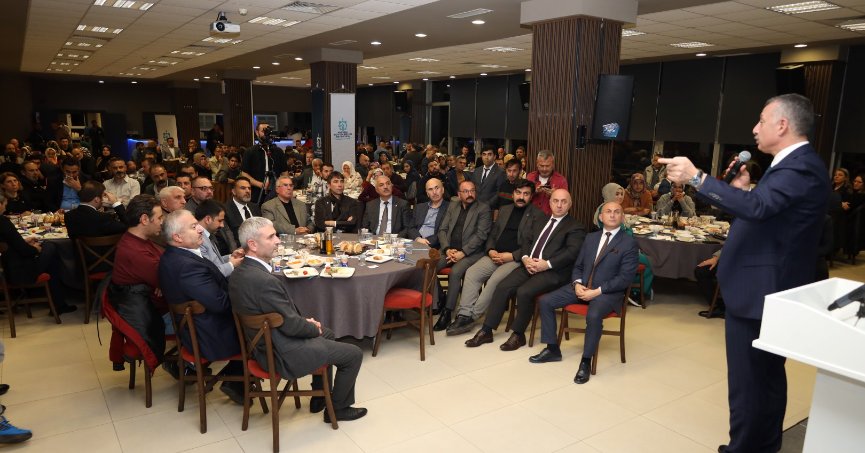 “SAĞLAM ZEMİN, ÜRETEN ESNAF, TÜCCAR VE SANAYİCİDİR”