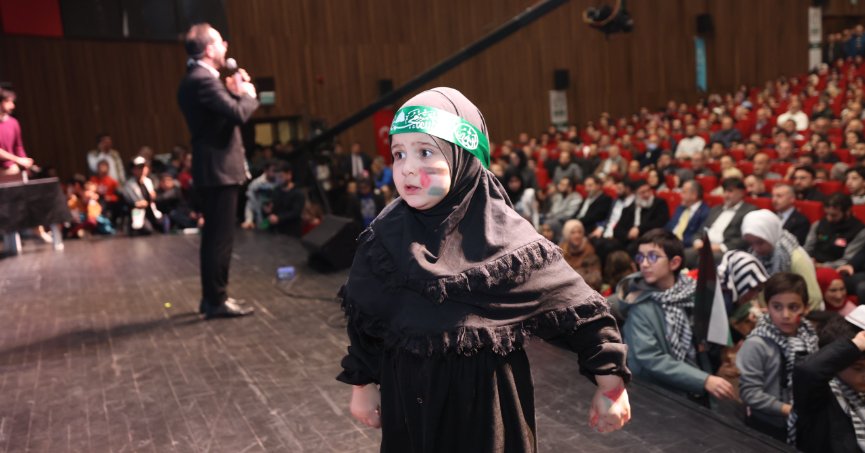 “İYİLİK ÖYLE BİR BÜYÜDÜ Kİ BU SALONA SIĞMIYOR”