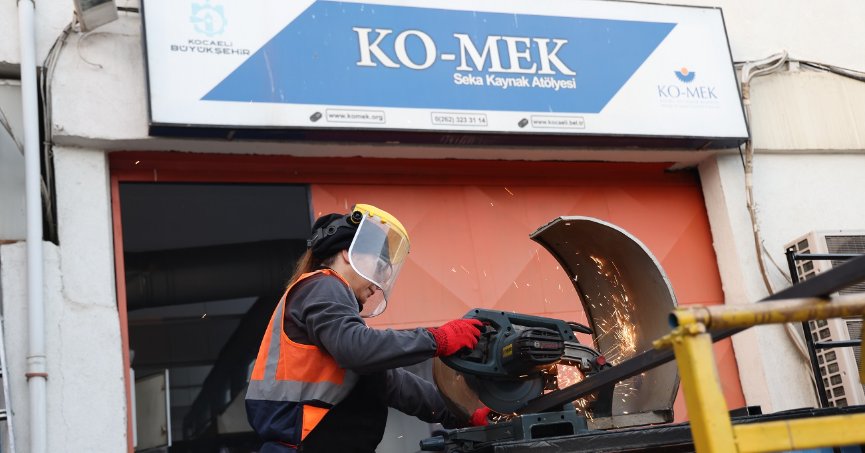 GİYİM TEKNOLOJİLERİ BRANŞLARI SİZLERİ BEKLİYOR