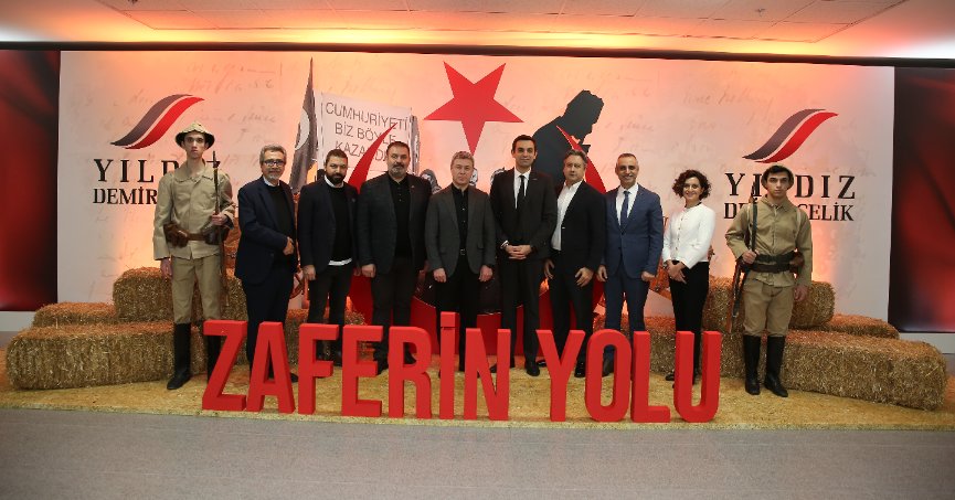 Yıldız Demir Çelik’in katkıları ile Zaferin Yolu- Ruhundaki Ateş seyirci ile buluştu.