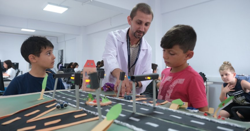 Öğrencilerin tercihi yine Bilgievleri oldu