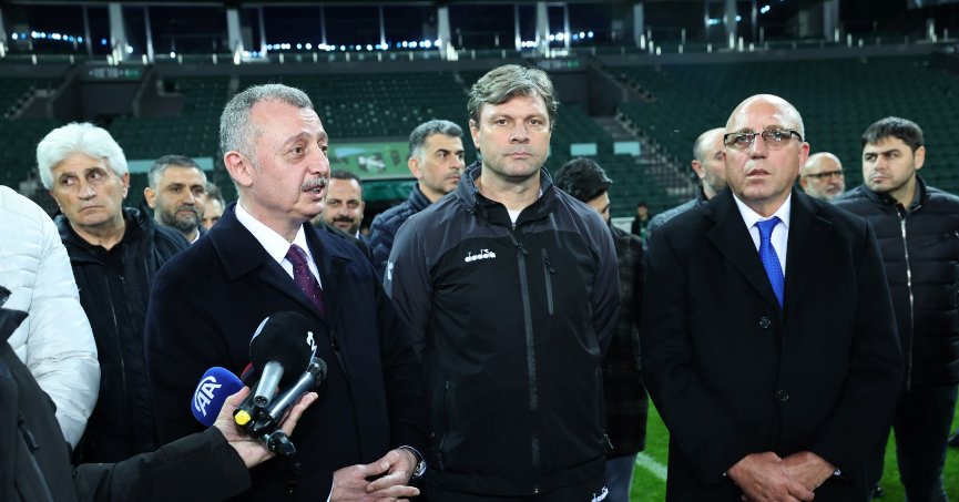 Kritik maç öncesi Kocaelispor’a moral ziyareti