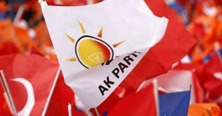 AK Parti'nin tüm il ve büyükşehir adayları netleşti. 