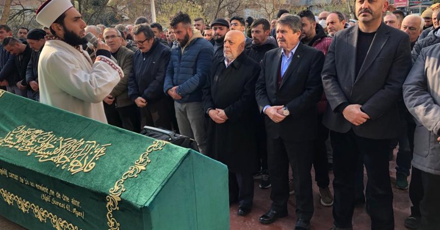 Trafik kazasında ölen astsubayın cenazesi defnedildi