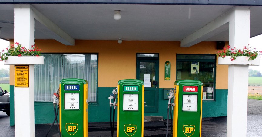 Benzine bu gece zam geliyor!