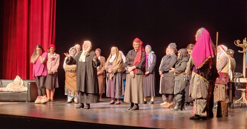 HATAY İÇİN SAHNELENEN “ASENA'NIN RÜYASINA” BÜYÜK İLGİ