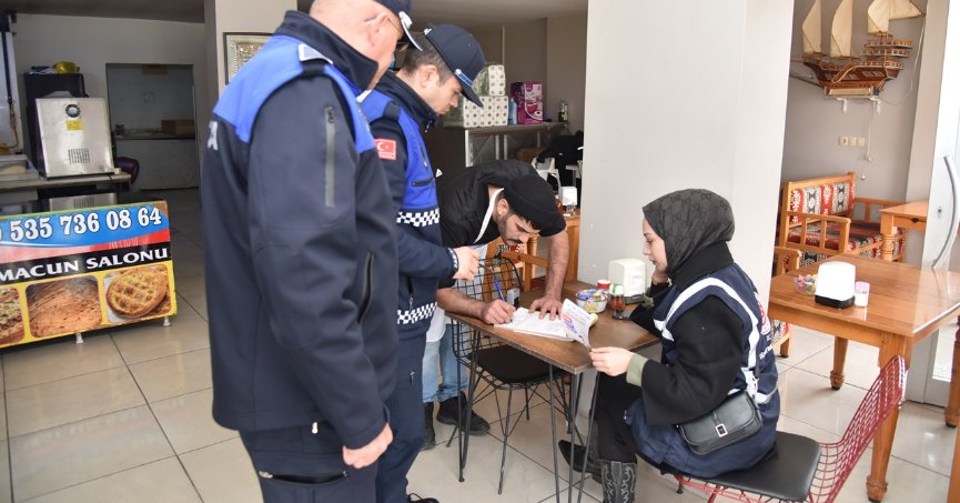 KARTEPE ZABITASINDAN MENÜ VE FİYAT DENETİMİ