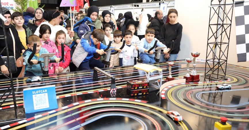 İZMİT’TE 3 GÜN BOYUNCA SANAT VE EĞLENCE ATÖLYELERİ