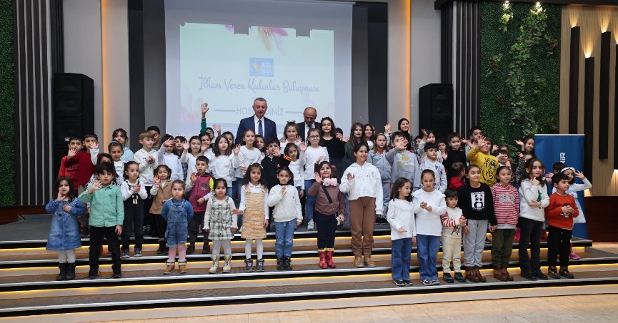 “KADIN MUTLU OLURSA TOPLUM MUTLU OLUR”