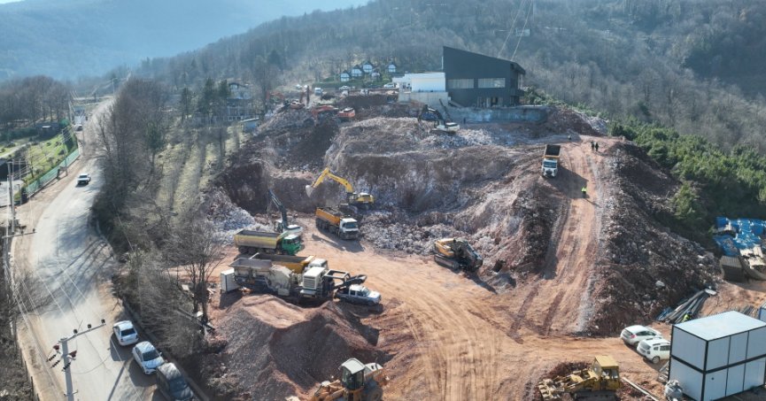 Teleferik için otopark alanları inşa ediliyor