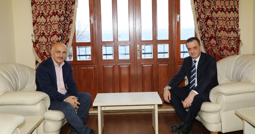 Çetinkaya’dan Kaymakam Canbaba’ya Ziyaret