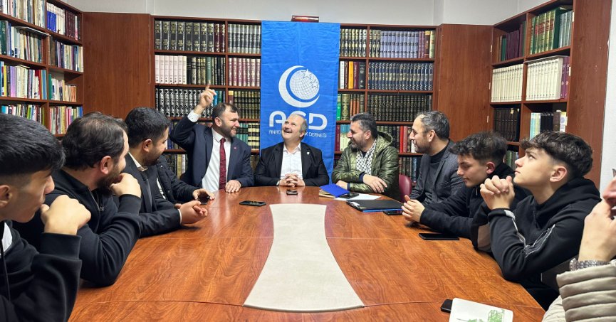 Mehmet Emin ÖZÇELİK AGD Gölcük’ü Ziyaret Etti