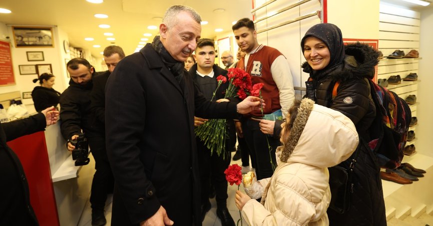 AK Parti tüm kadrolarıyla sahada