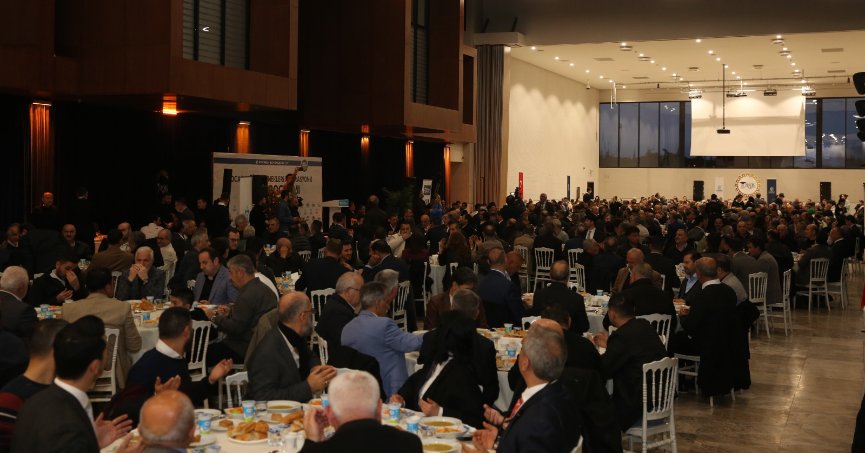 “MEMLEKETE HİZMET İÇİN KOŞANLARIN ALLAH YARDIMCISI OLSUN”