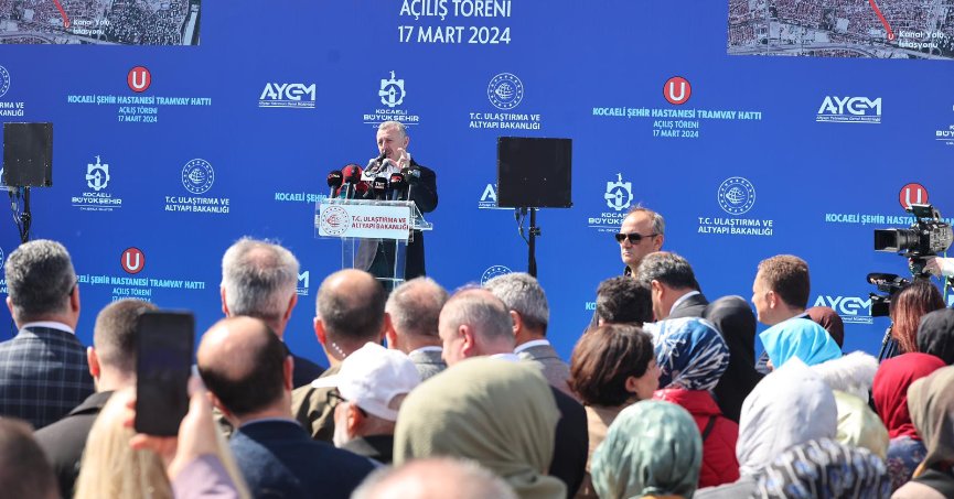 Şehir Hastanesi Tramvay Hattı törenle açıldı