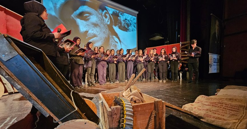 ÇANAKKALE ZAFERİ ŞEHİTLERİ GÖLCÜK'TE TÖRENLERLE ANILDI