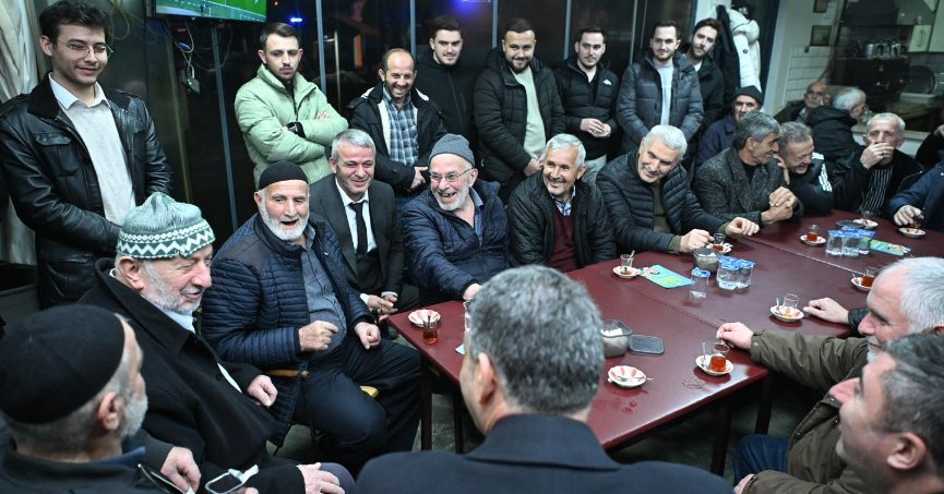 Kocaman, sahadan ayrılmıyor