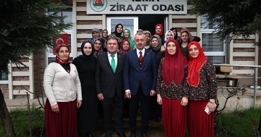 Büyükakın: Kadın çiftçilerimizin üretime katkısı çok değerli