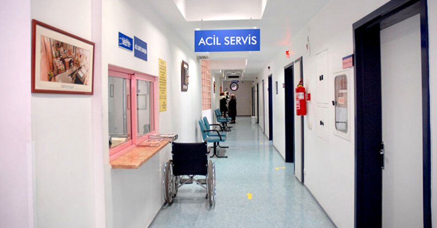 3. kattan düşen 1,5 yaşındaki çocuk ağır yaralandı