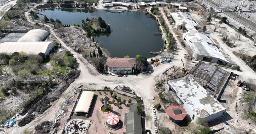 İzmit Millet Bahçesi şekillenmeye başladı