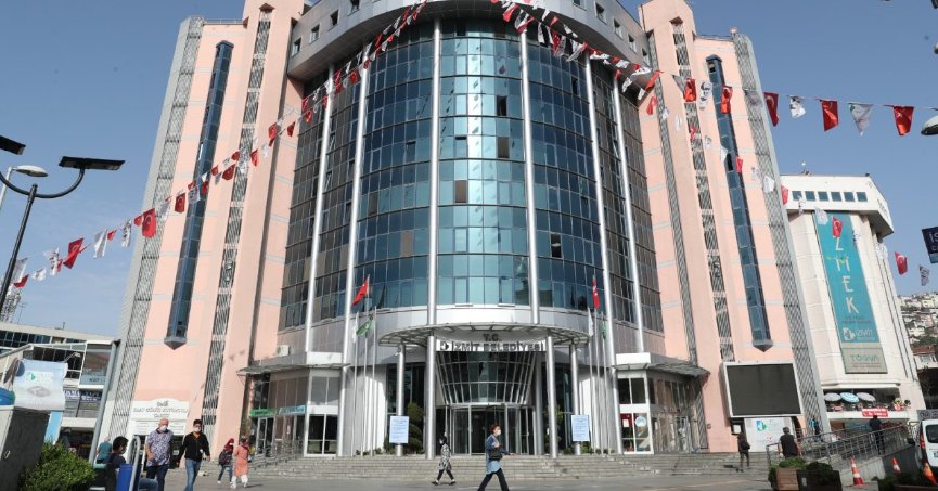 İzmit Belediyesi'ne 4 yeni müdürlük
