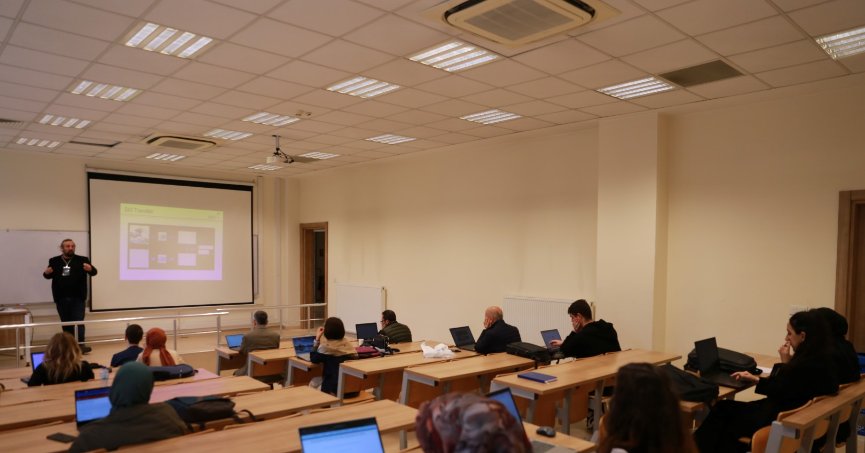 GTÜ, Uluslararası Eğitimde Yapay Zeka Uygulamaları Zirvesine Ev Sahipliği Yaptı