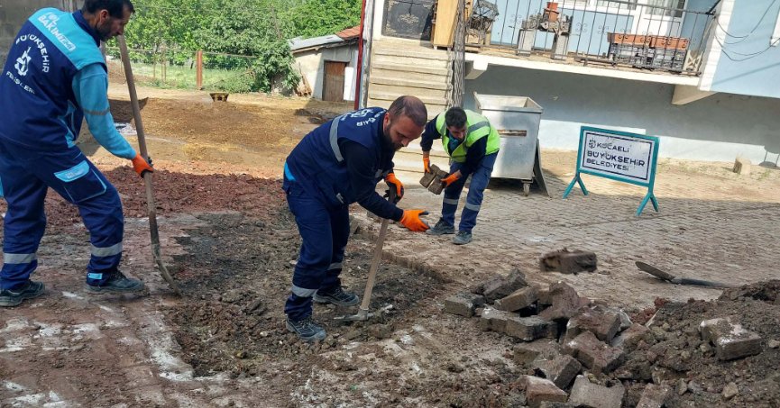 Yol Bakım Timi Kocaeli’nin her yerinde