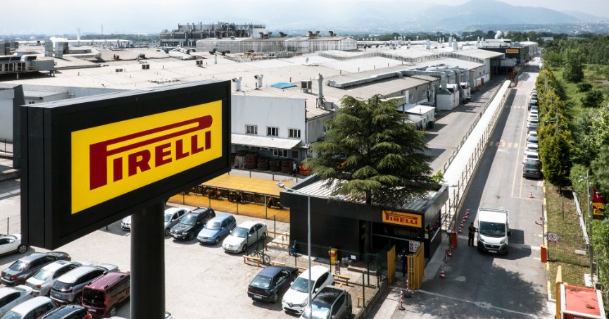 PIRELLI, FERRARI ENZO İÇİN “COLLEZIONE” SERİSİNDEN YENİ BİR P ZERO LASTİĞİ TANITTI