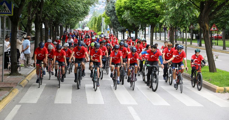 Kocaeli’de pedallar ‘Barış’ için çevrildi