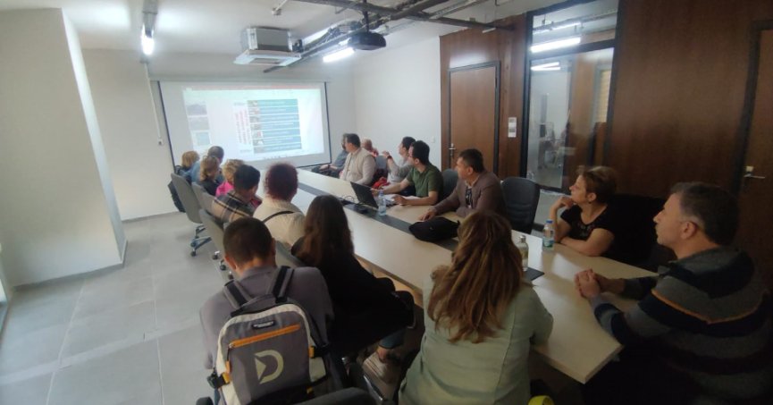 Romanya heyeti, Büyükşehir’in tarım projelerine hayran kaldı