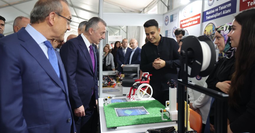 TÜRKİYE’NİN ÜRETTİĞİ TEKNOLOJİLER GURUR VERİYOR