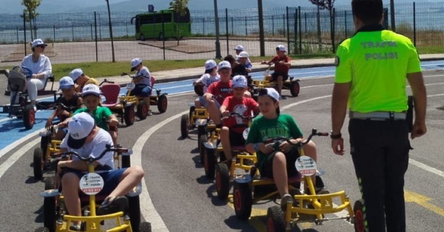 ÇOCUKLARA TRAFİK EĞİTİMİ