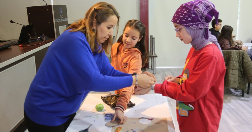 GENÇLER EĞLENEREK KÜLTÜRÜMÜZÜ TANIYACAK