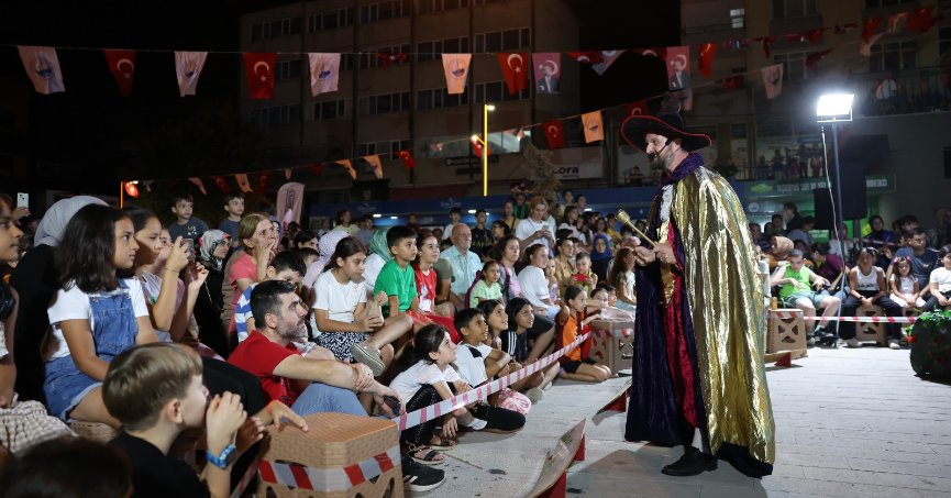 Derince’de Çocuk Olmak Bir Başka Güzel