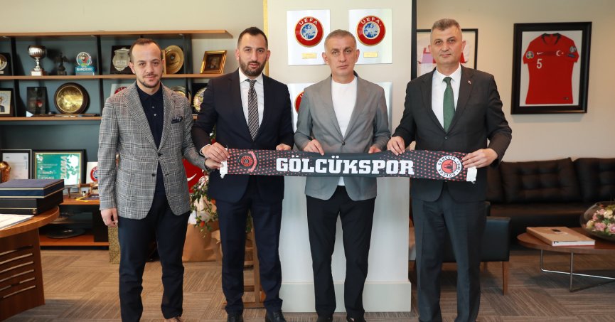 Gölcük Belediye Başkanı Sezer'den TFF Başkanı Hacıosmanoğlu'na Ziyaret