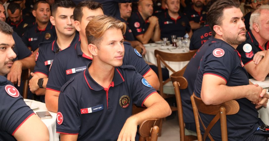 ‘’Kahraman itfaiyecilerimizin alınlarından öpüyorum’’