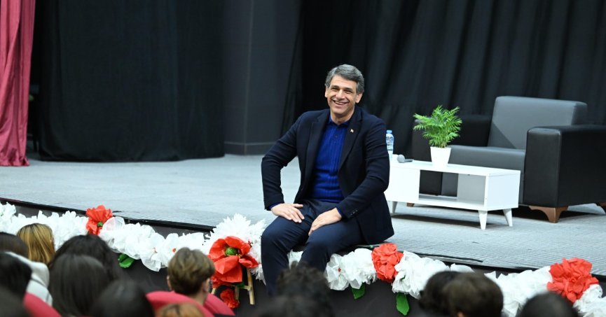 Başkan Kocaman’dan Gençlere: “Sizlerin Hayalleri Bizim Yol Haritamız’’