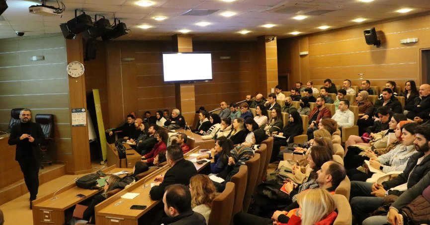 Büyükşehir’den 1 yılda 5 bin 618 personele eğitim