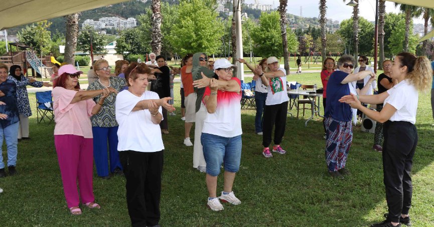 3 BİN KİŞİYE 7 BİN KEZ HİZMET