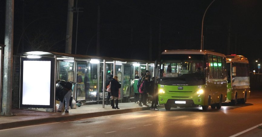 Kocaeli’nde duraklar ışıl ışıl