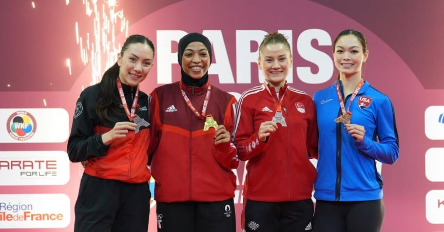 Kağıtsporlu Tuba ve Ömer, Paris’te kürsüde