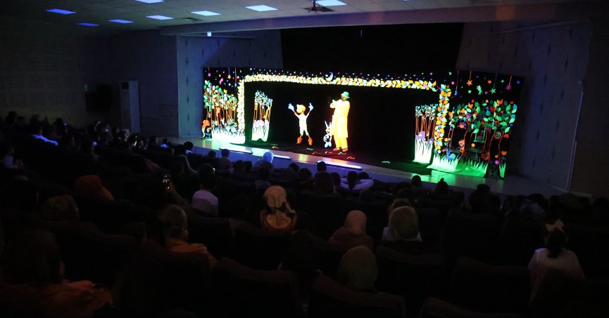 DEDEKTİF ÇİZMELİ KEDİ KARTEPE’DE