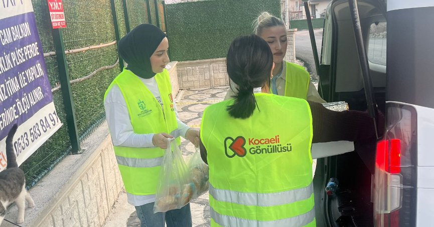 Büyükşehir ihtiyaç sahiplerinin sofrasını ısıtıyor