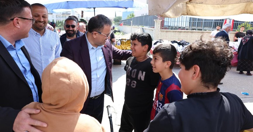 Başkan Gökçe’den Fatih’te Pazar Ziyareti